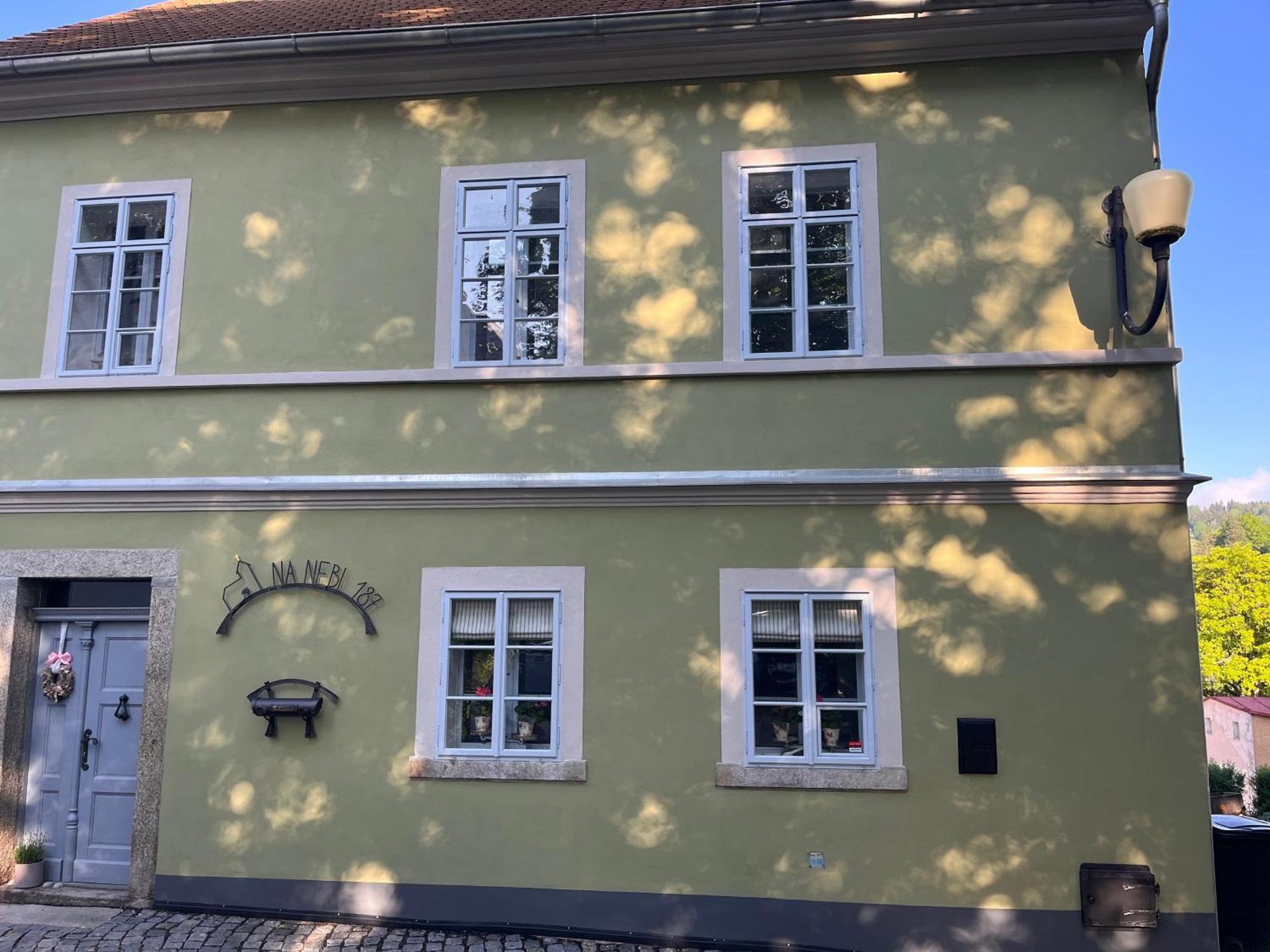 Na Nebi 187 Apart otel Bečov nad Teplou Dış mekan fotoğraf
