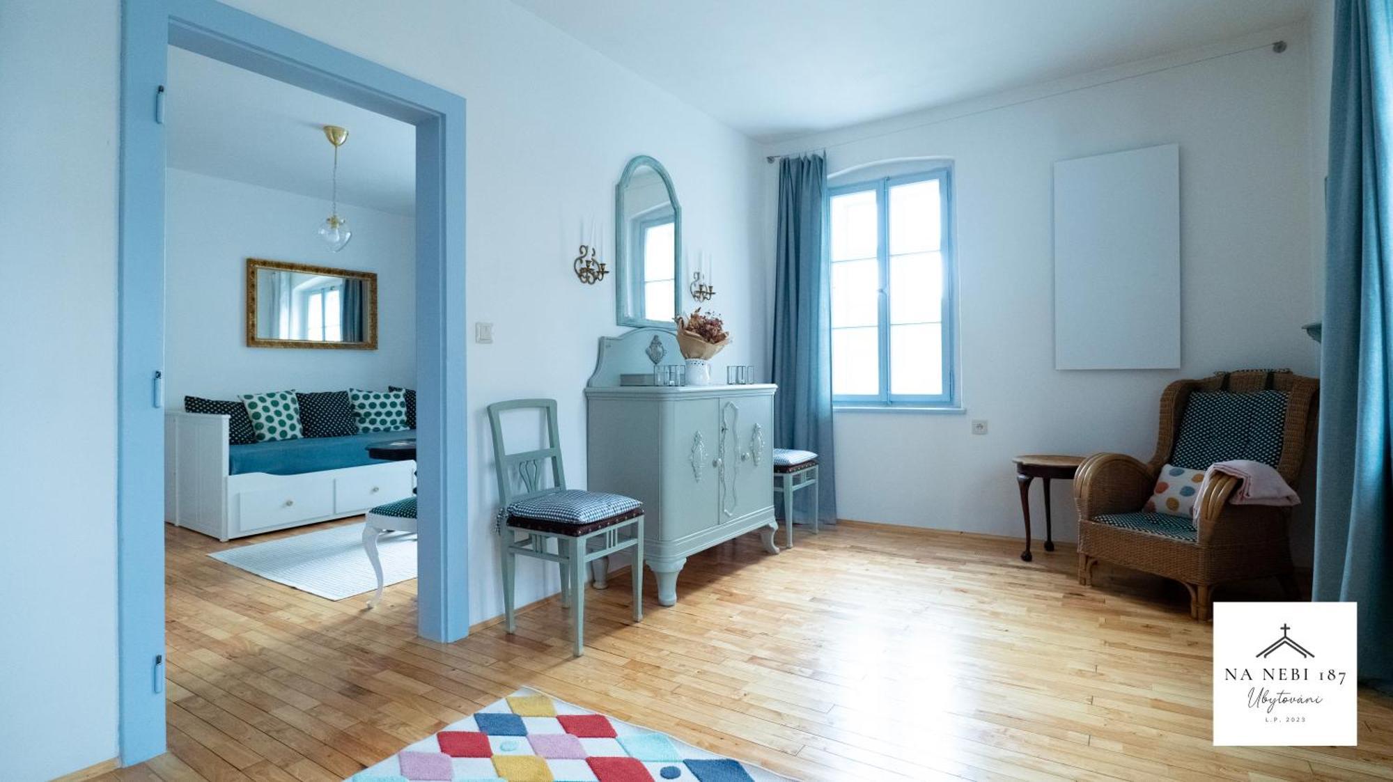 Na Nebi 187 Apart otel Bečov nad Teplou Dış mekan fotoğraf