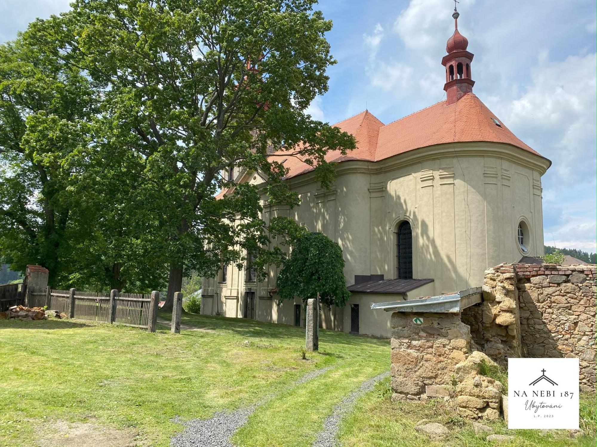 Na Nebi 187 Apart otel Bečov nad Teplou Dış mekan fotoğraf