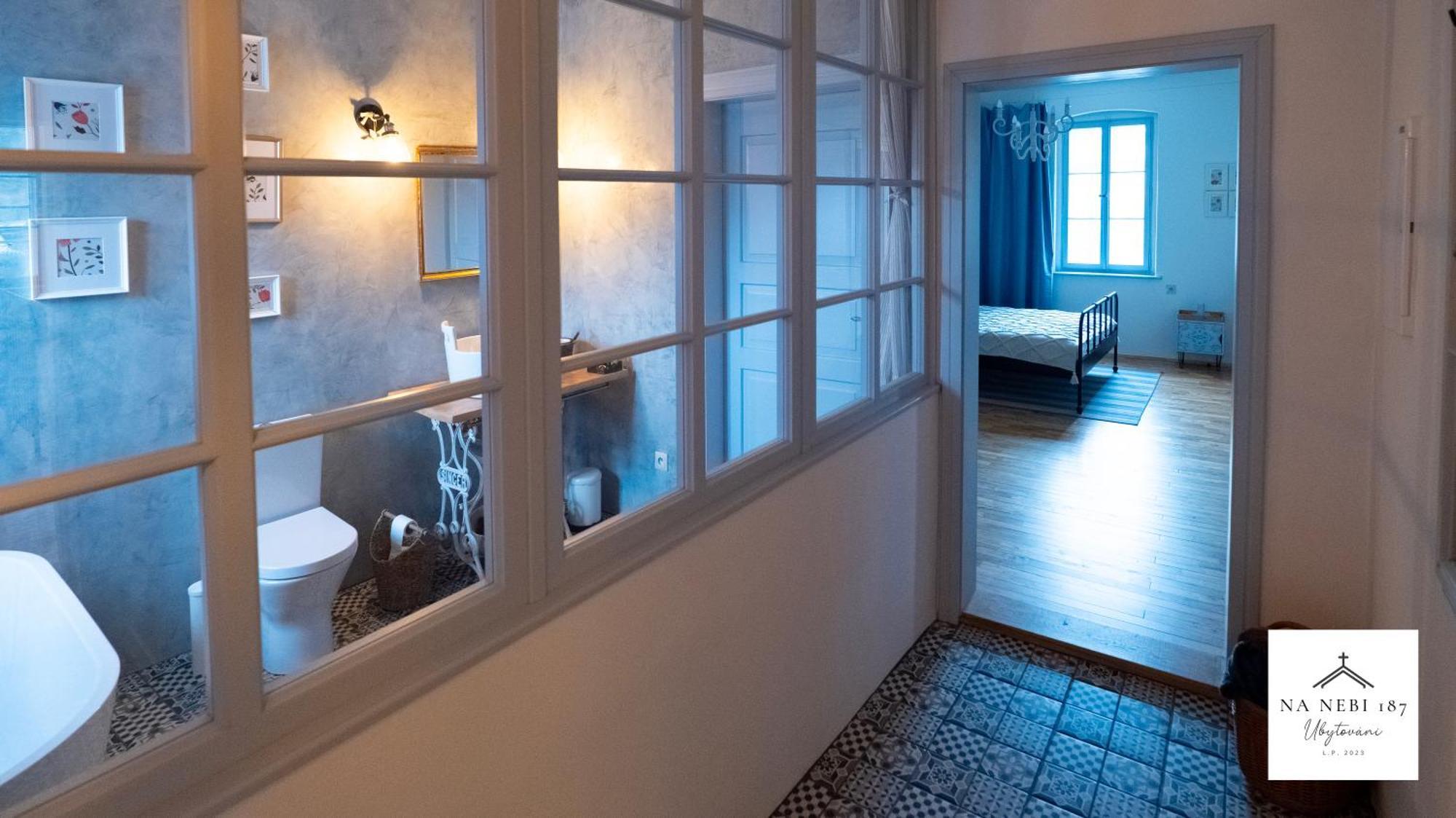 Na Nebi 187 Apart otel Bečov nad Teplou Dış mekan fotoğraf